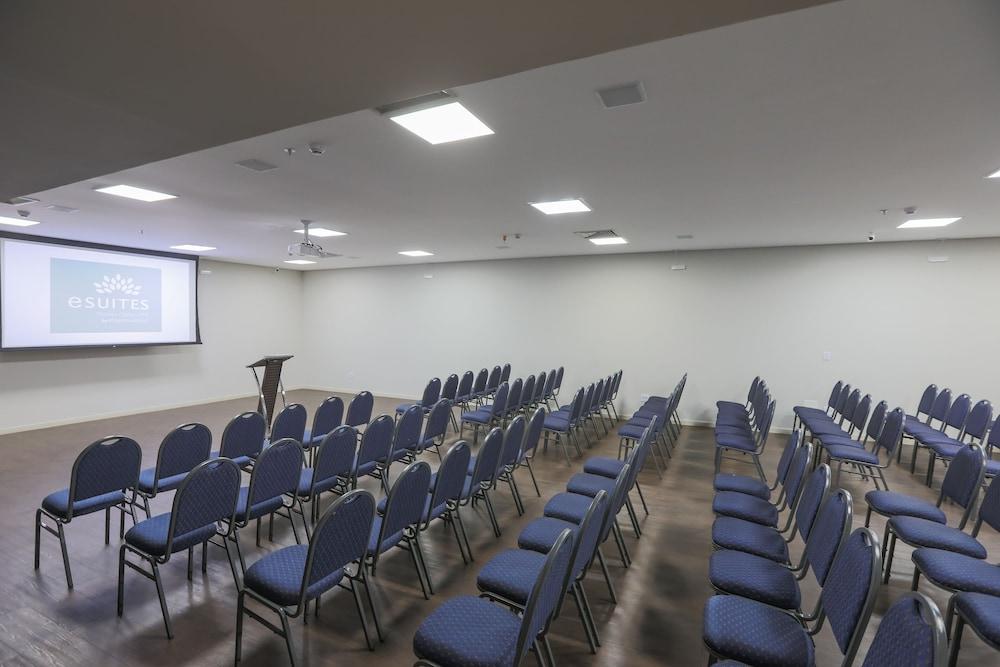Hotel Amsterdam Montes Claros Ngoại thất bức ảnh