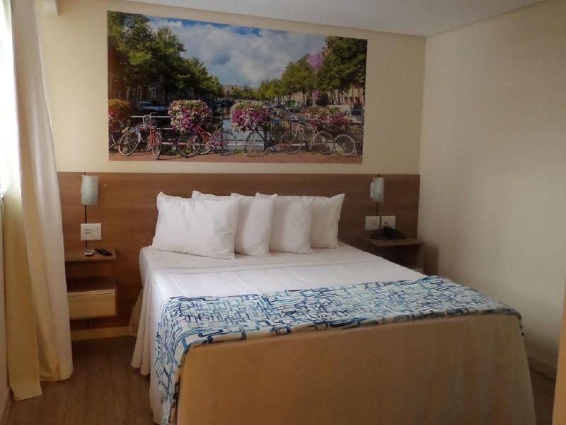 Hotel Amsterdam Montes Claros Ngoại thất bức ảnh